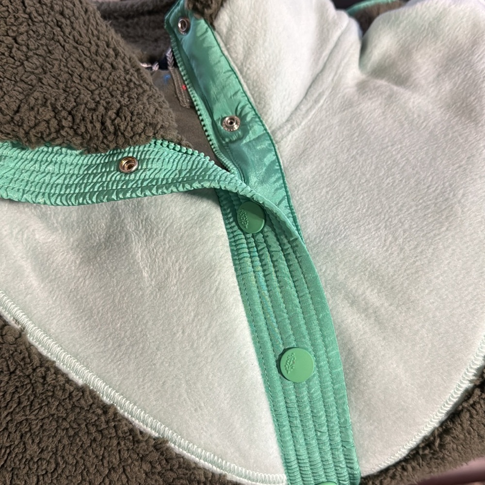 Free People Green and Mint Sweater - Picture 10 of 12